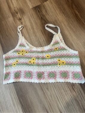 LG Crochet Top in White, Pink, Green